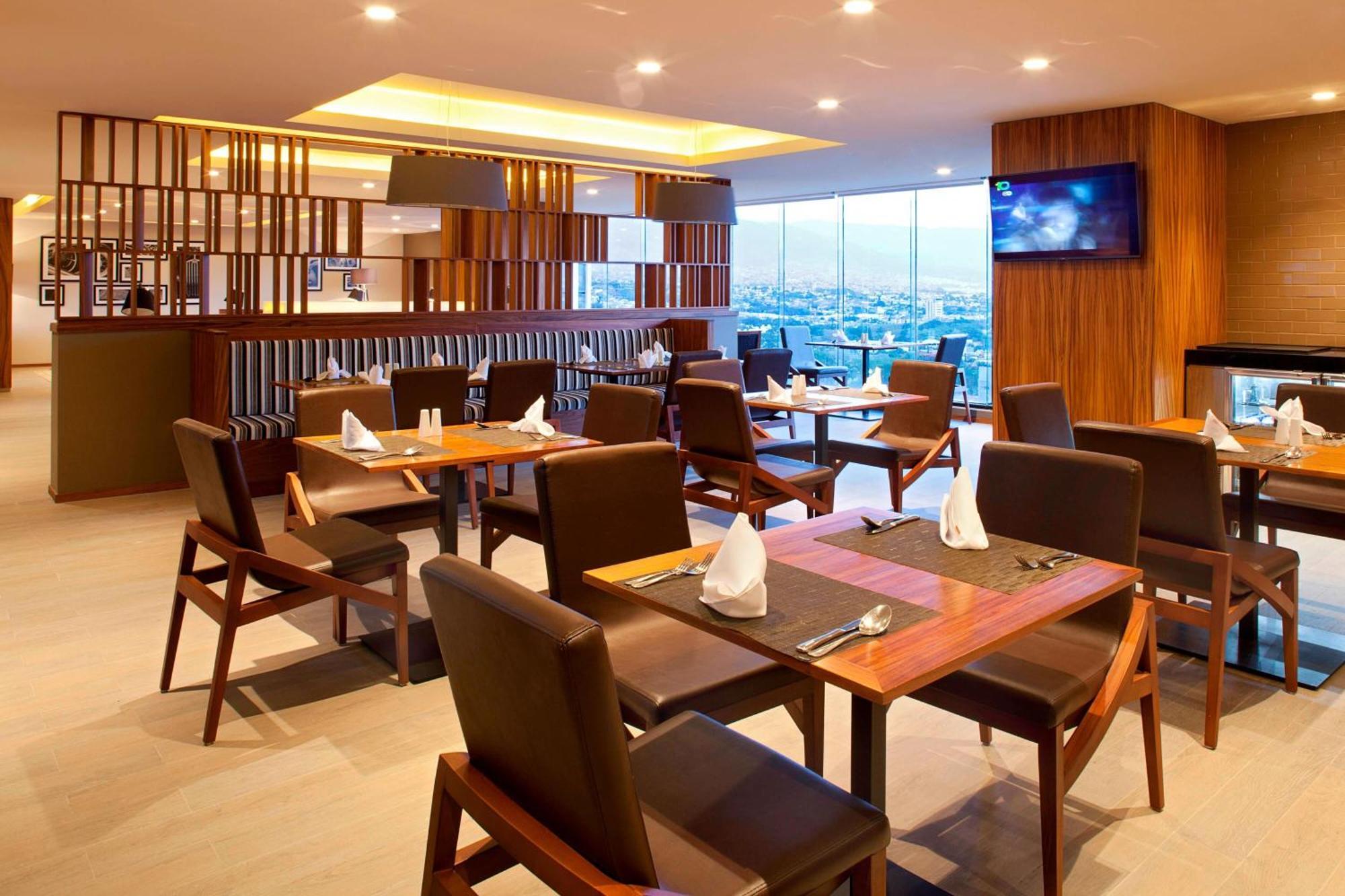 Marriott Tuxtla Gutierrez Hotel Ngoại thất bức ảnh
