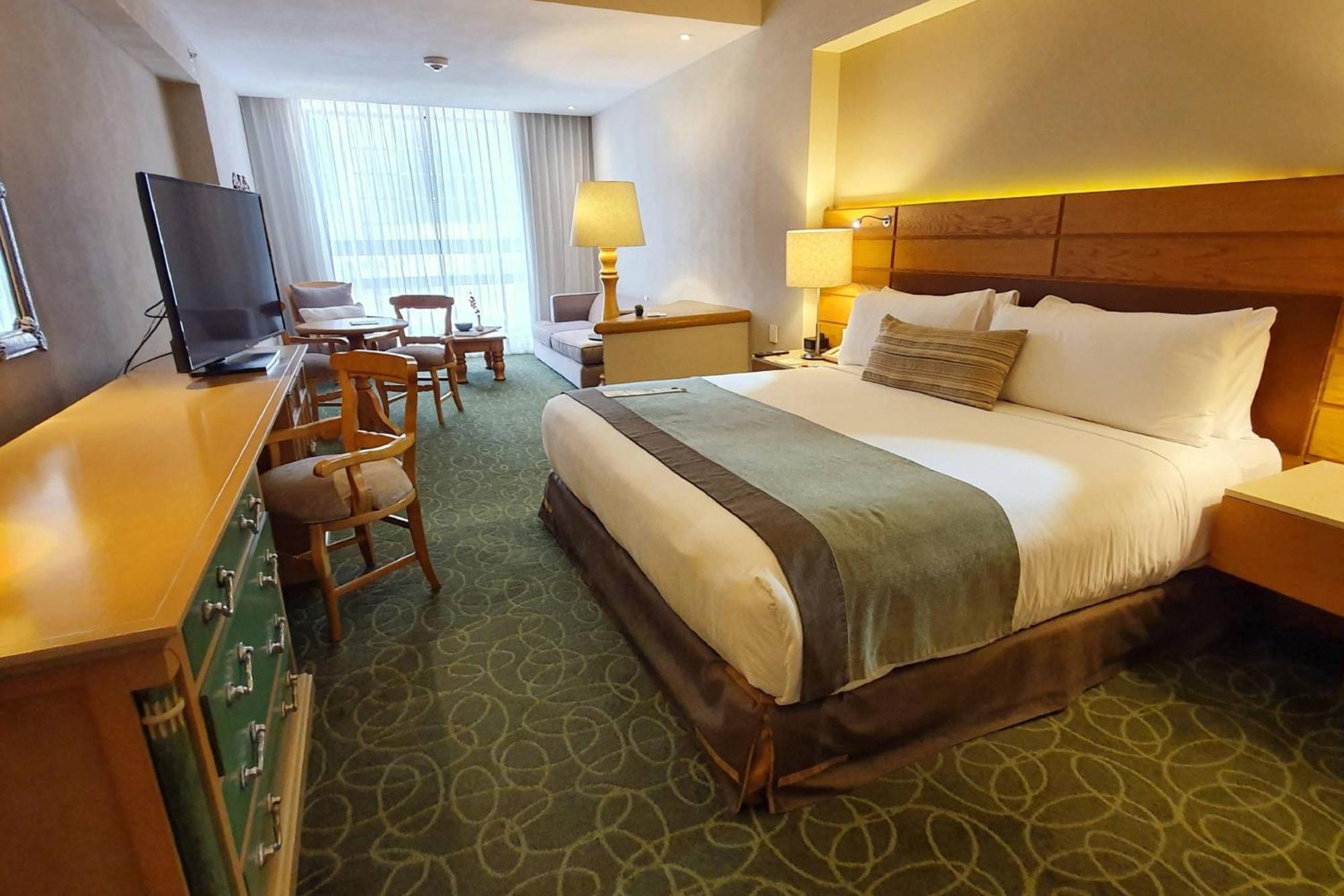 Marriott Tuxtla Gutierrez Hotel Ngoại thất bức ảnh A room at the hotel