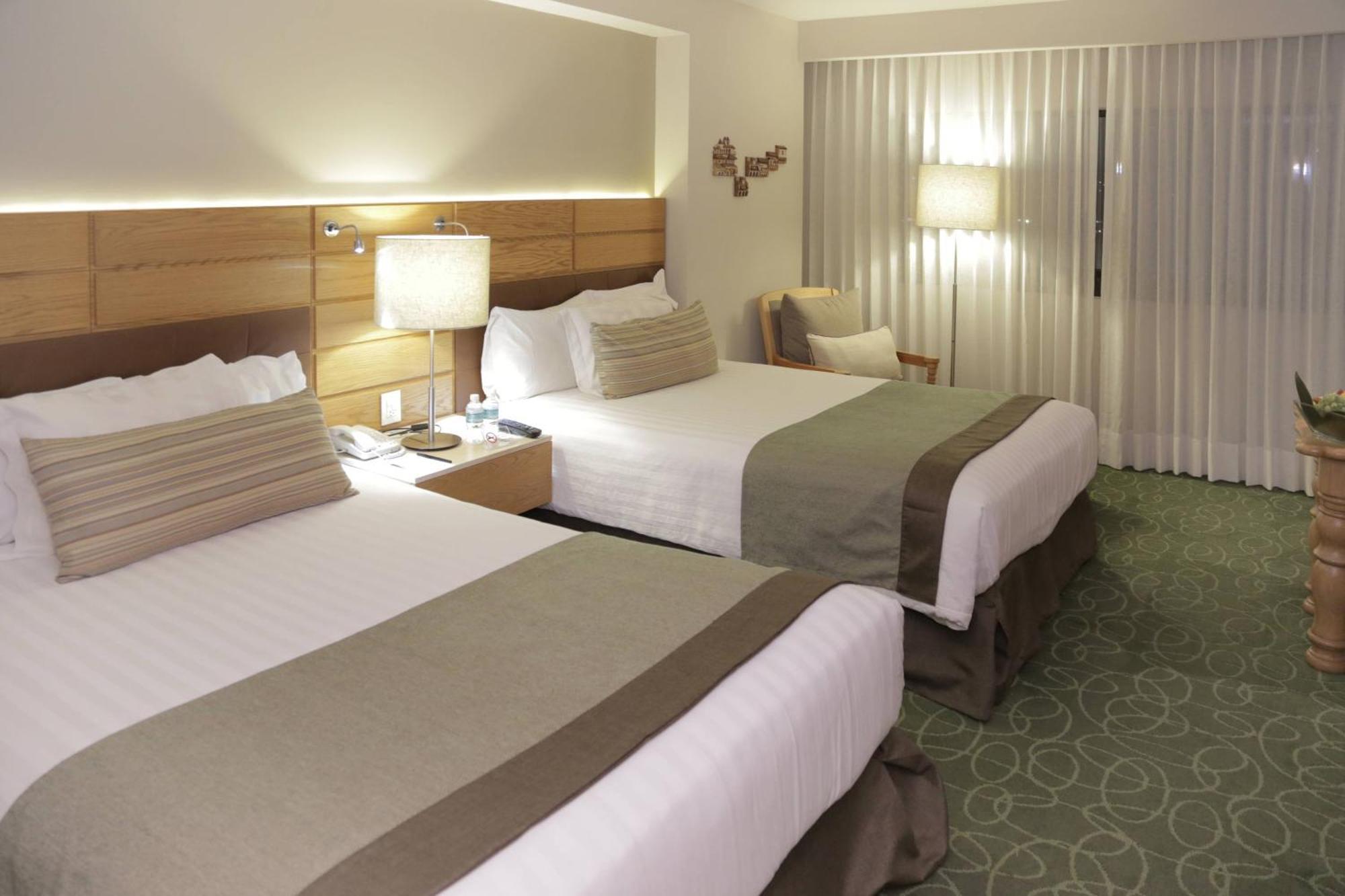 Marriott Tuxtla Gutierrez Hotel Ngoại thất bức ảnh A room at the Hilton Garden Inn