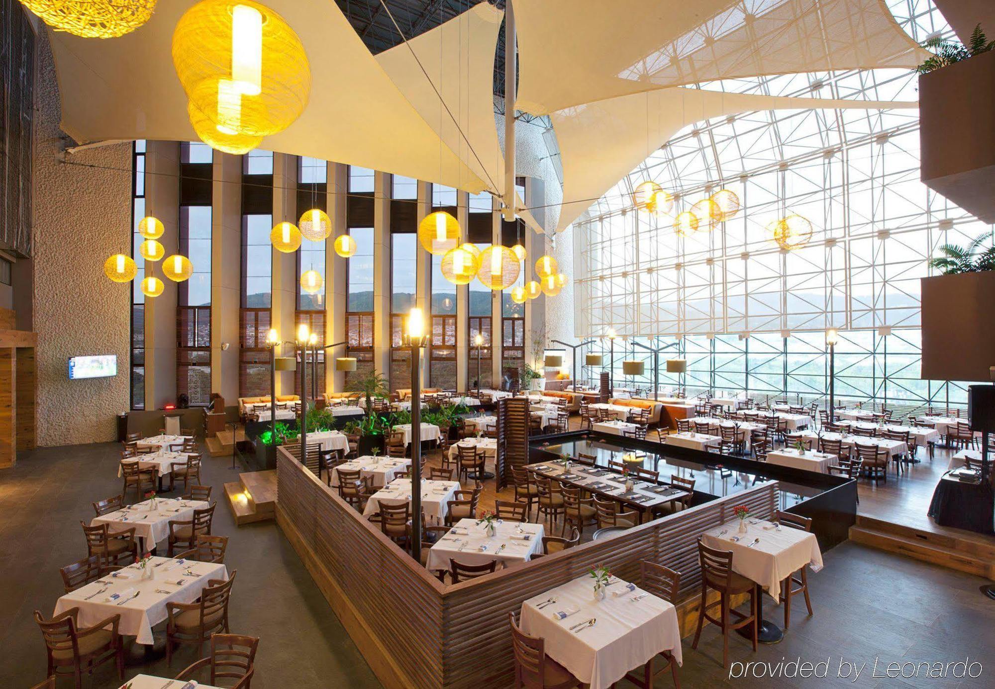 Marriott Tuxtla Gutierrez Hotel Ngoại thất bức ảnh The restaurant